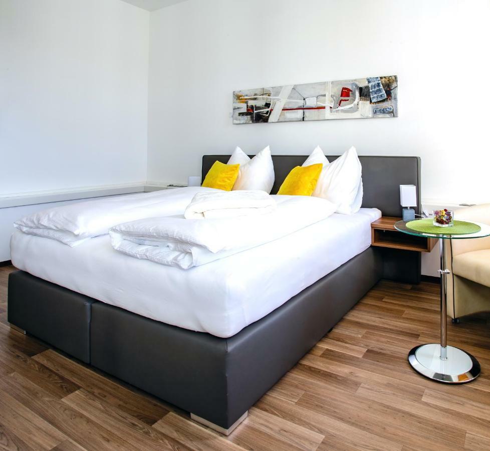 Health Vital Comfort Guestrooms เวลส์ ภายนอก รูปภาพ